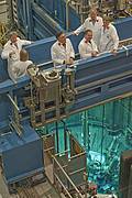 Wissenschaftsminister Wolfgang Heubisch besucht FRM II